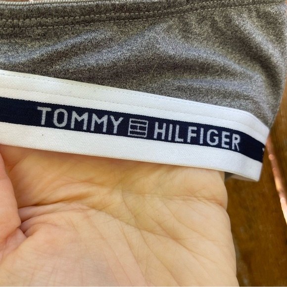 TOMMY HILFIGER Women’s Gray Push Up T Shirt Underwire Bra Size 36C - Picture 10 of 10